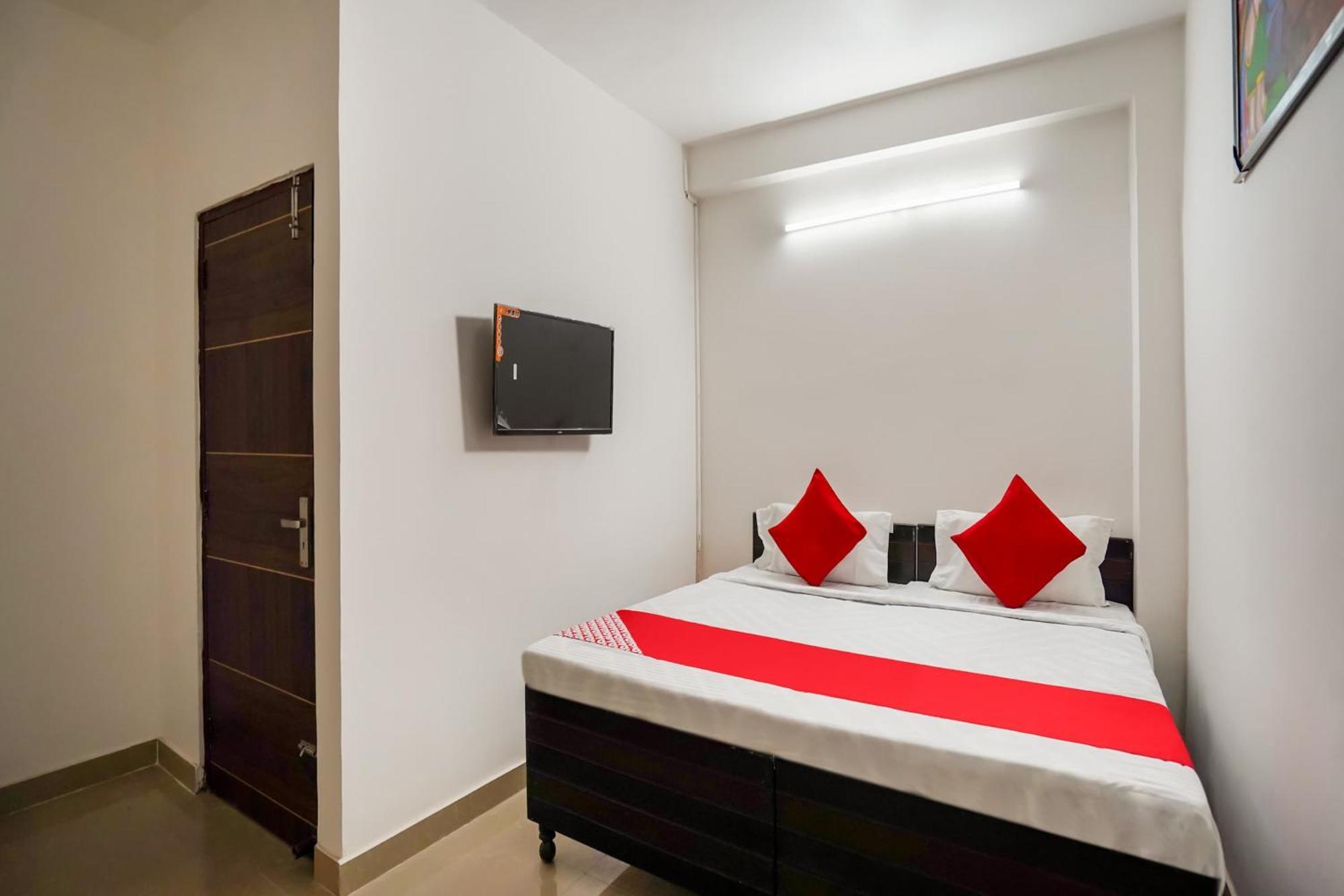 Hotel O Pubg Residency Ню Делхи Екстериор снимка